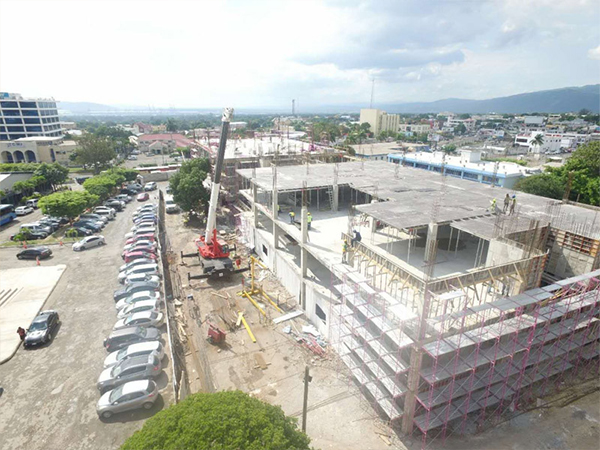 Jamaica Shopping Center